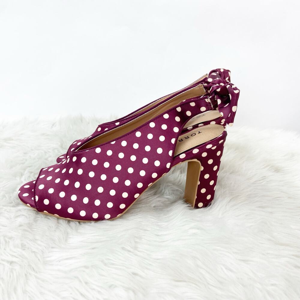 Torrid 9 W Wide NIB Womens Red Wine Polka Dot Pin-up Peep Toe Heels Sandals - Picture 7 of 14